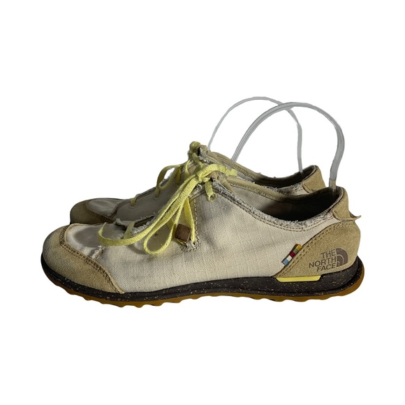 The North Face Molly Women’s Canvas & Suede Leather Upper Rubber Outsole Sz 9.5 - Picture 1 of 15
